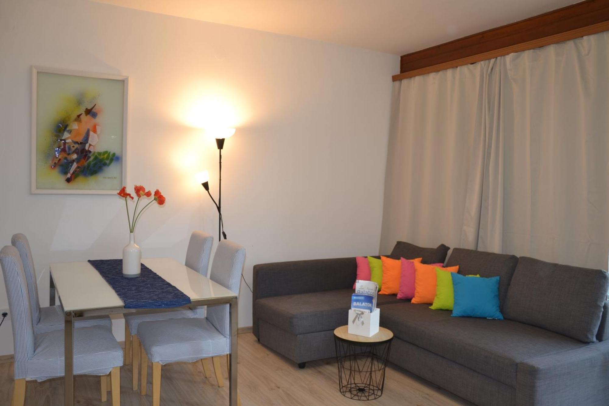 Akvamarin Apartman Keszthely Exteriör bild