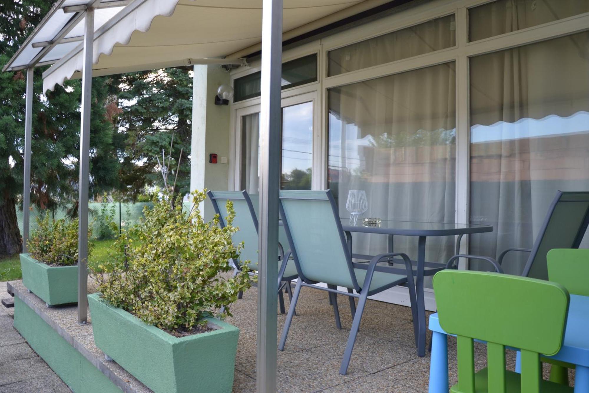 Akvamarin Apartman Keszthely Exteriör bild